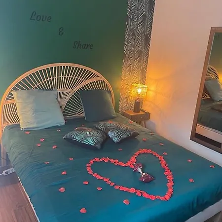 Cosy&jacuzzi Apartment Cenon